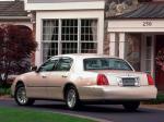 Lincoln Town Car 1998 года